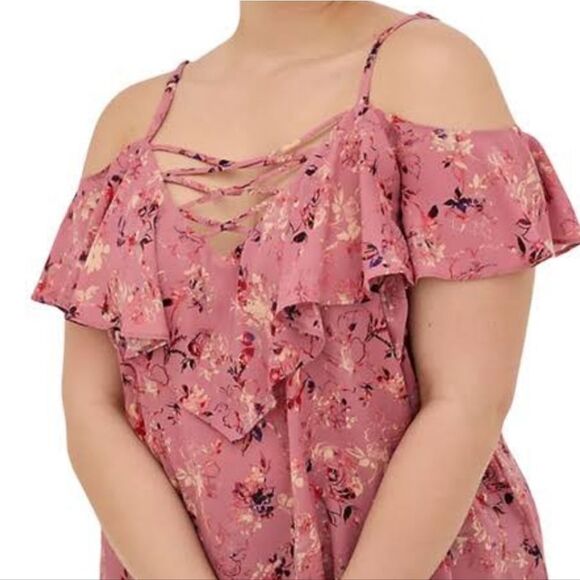 TORRID Lace-Up Cold Shoulder Blouse Georgette Floral Dusty Rose Ruffled Pink Top - Picture 2 of 11